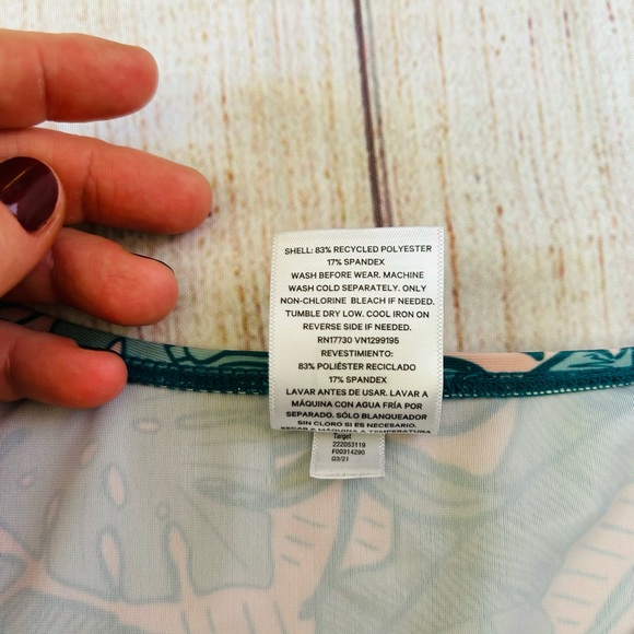 Art Class Girl’s Green Leaf Print V-Neck Long Sleeve Wrap Side Tie Rash Guard XL - Picture 7 of 7